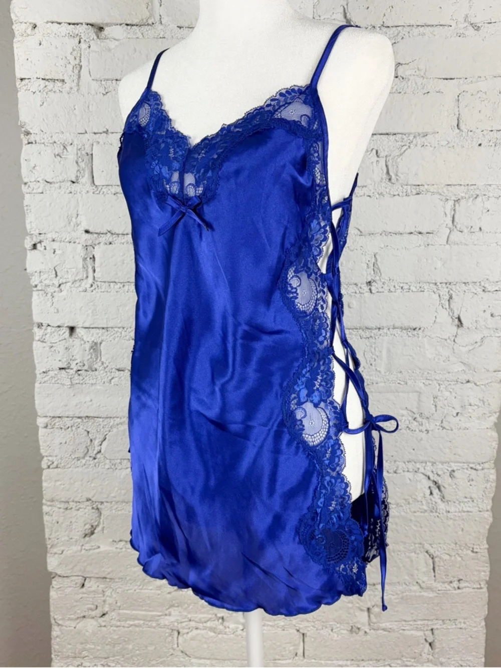 Shirley Hollywood Blue Lace Up Side Slip Nightie Vintage Small - Picture 2 of 15